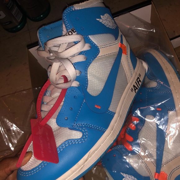 Jordan Shoes - Jordan 1s Off-White